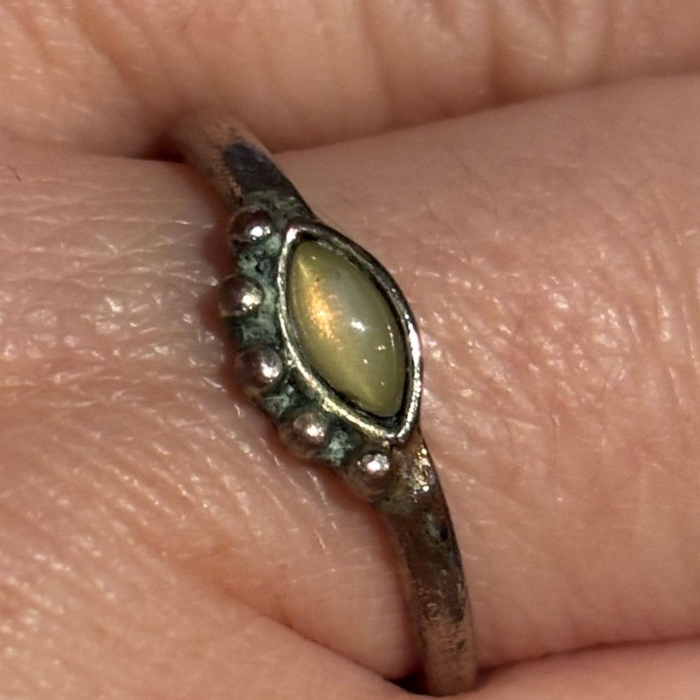 Vintage Silver Ring with Yellow Stone